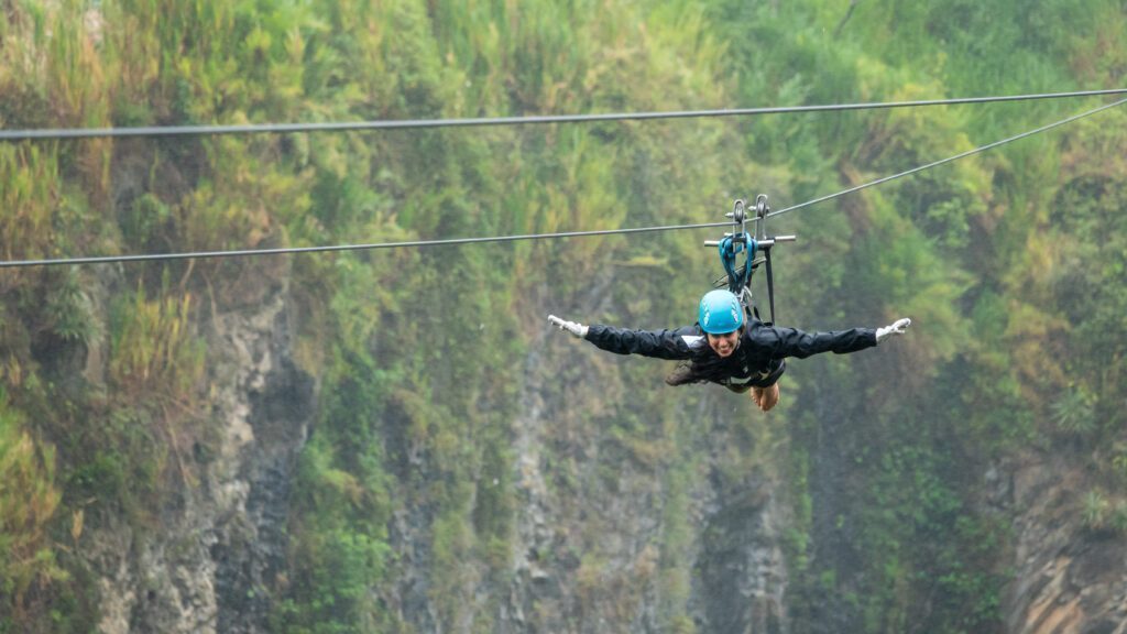 Explore Epic Ecuador