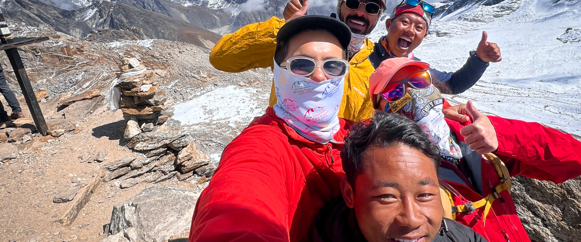 How to Trek to Gokyo Lakes