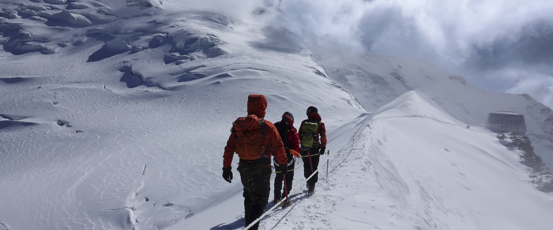 How Much Does It Cost to Climb Mont Blanc in 2026? Realistic, Updated, and Operator Compared